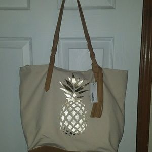 Tote